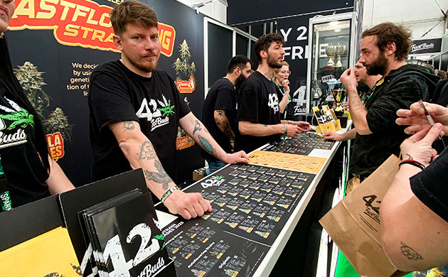 Павильон FastBuds на Spannabis 2023 FastBuds на фестивале Spannabis 2023