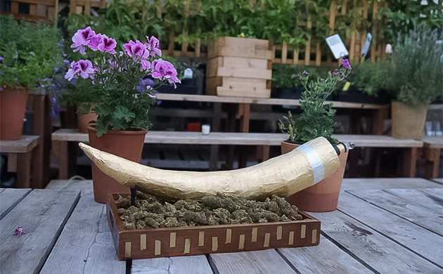 Самокрутка за 24 000 долларов